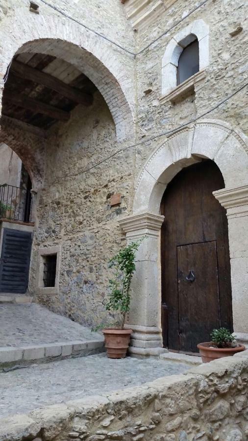 Hotel Residenza d'Epoca Borgodifiume Fiumefreddo Bruzio Exterior foto